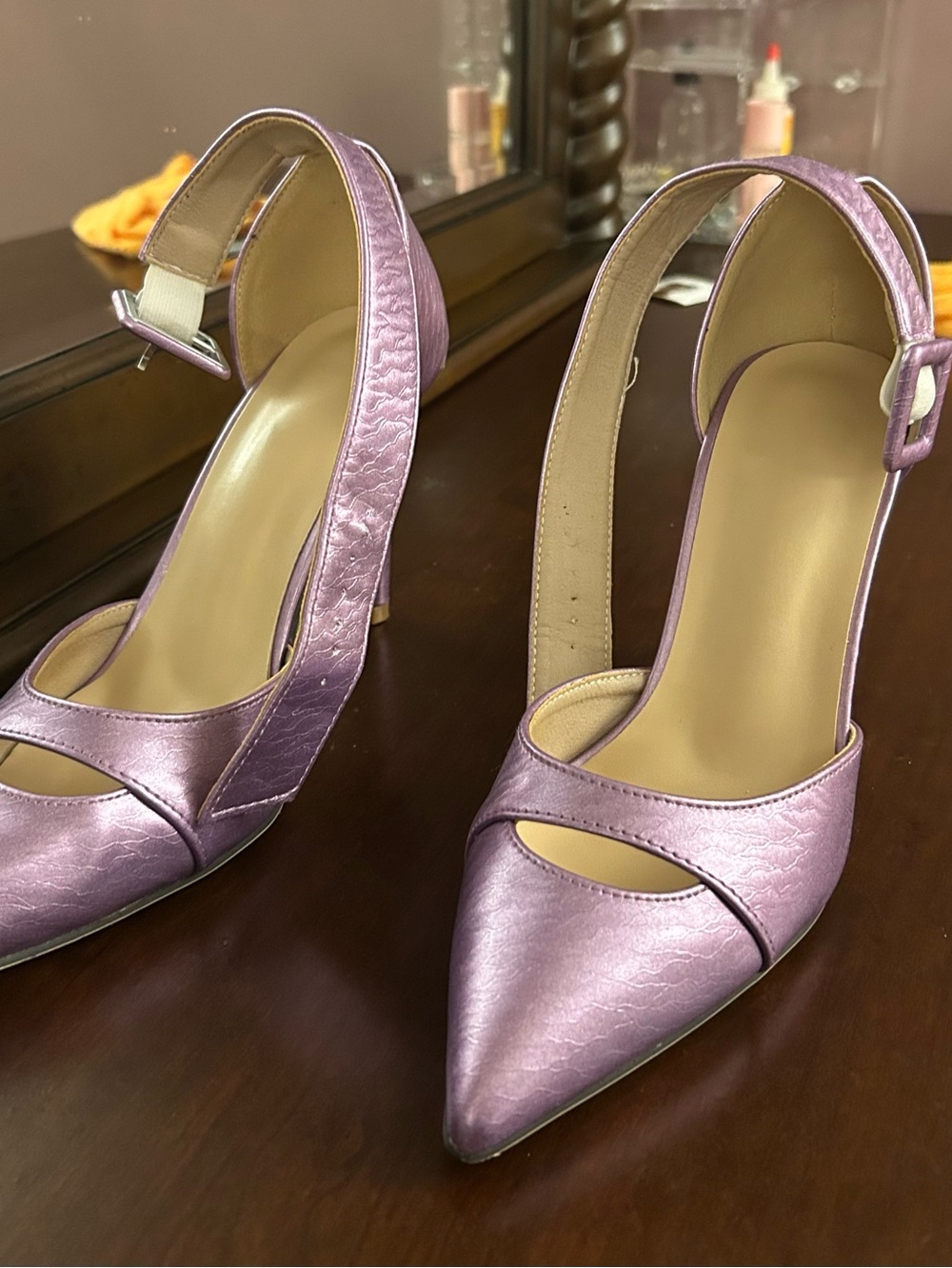 Women’s Metallic Lilac Pointed-Toe Slingback Heels